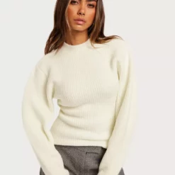 Nelly Shaped Sleeve Knit Sweater Striktrøjer Offwhite